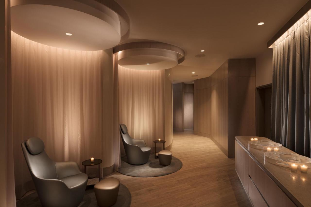 The Westin Brisbane Hotel Kültér fotó The Spa at The St Regis